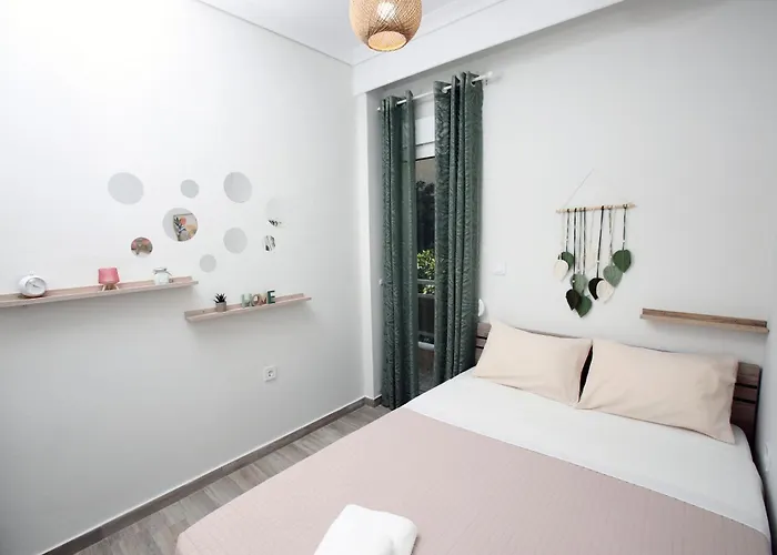 Oikodespina Apartment *