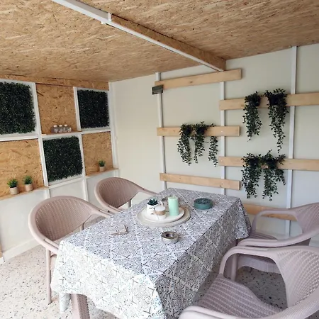 Oikodespina קאבאלה