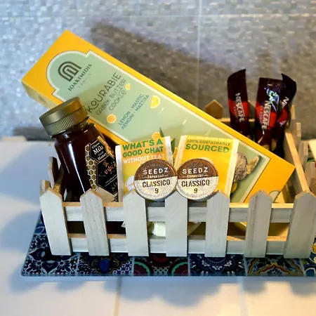 Oikodespina קאבאלה